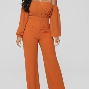 Off shoulder Jumpsuit. Perfect for fashionistas .